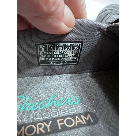 Sketchers micro leather Madison Ave grey bow slip on shoe women size 6 - Picture 4 of 9